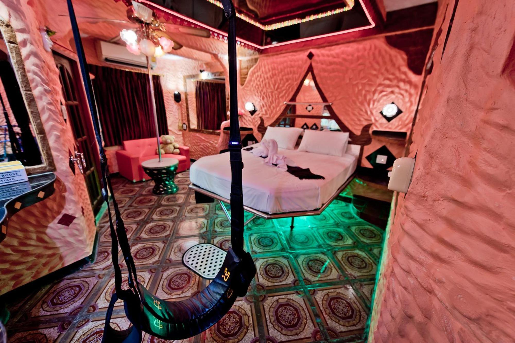 Penthouse Pattaya Hotell Eksteriør bilde