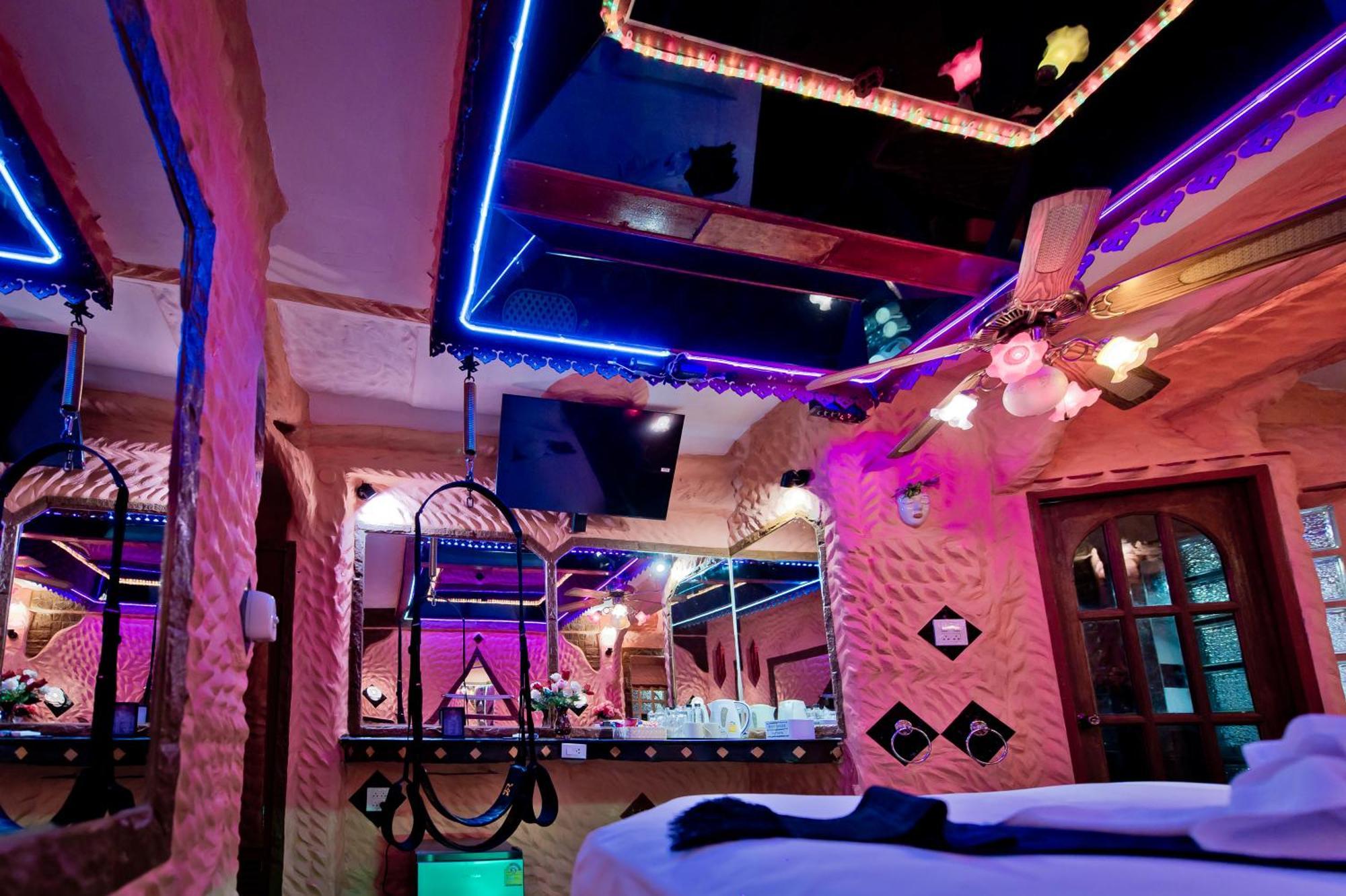 Penthouse Pattaya Hotell Eksteriør bilde