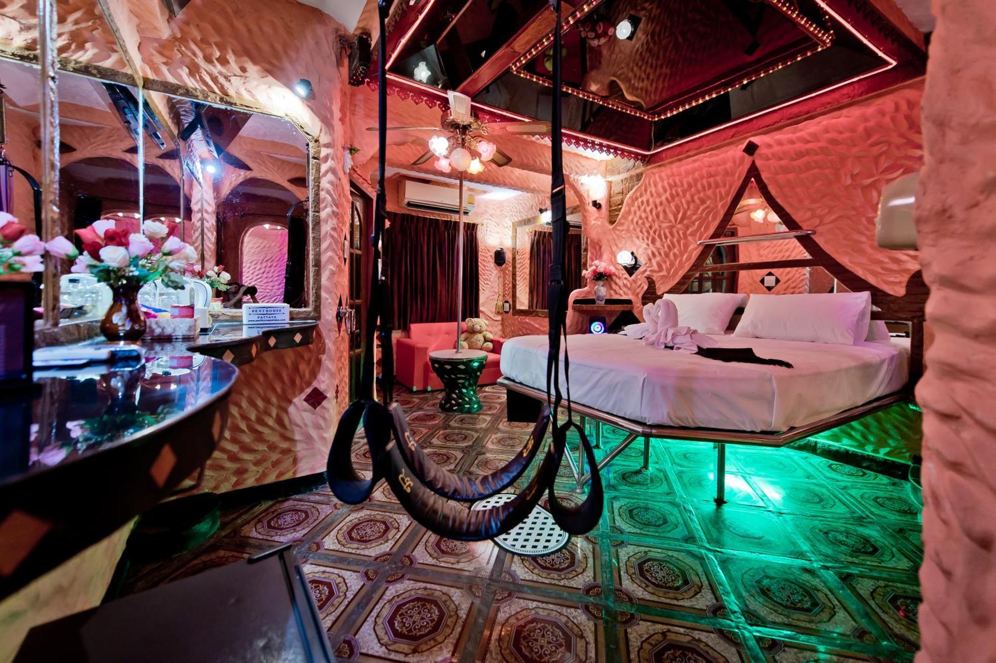 Penthouse Pattaya Hotell Eksteriør bilde