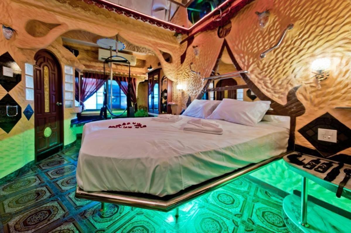 Penthouse Pattaya Hotell Eksteriør bilde